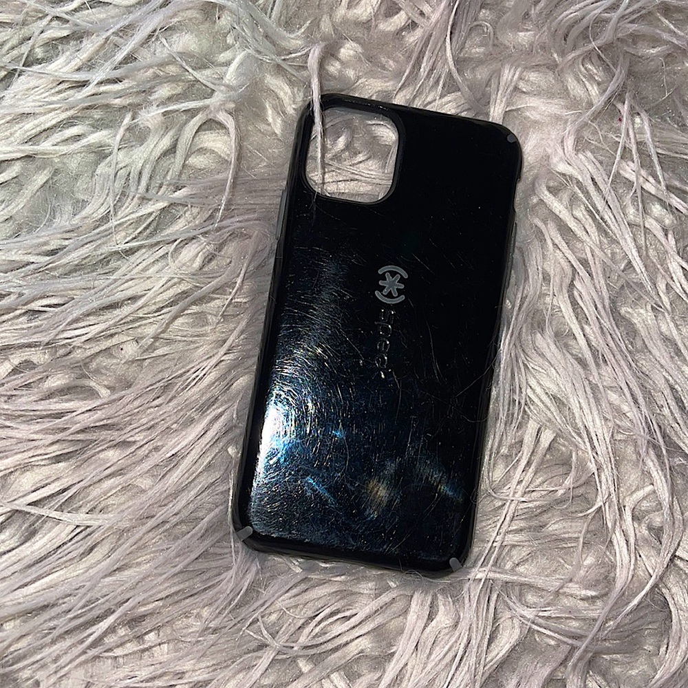Speck IPhone 11 Pro Max phone case